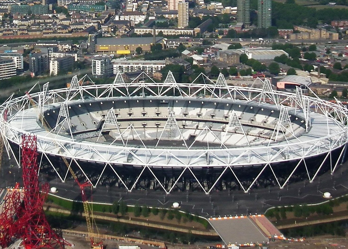 London football stadiums sightseeing tour passing Stamford Bridge